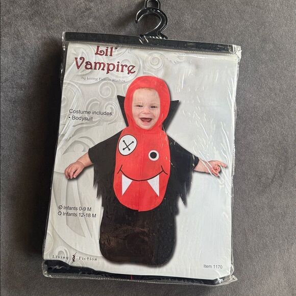 Baby Infant Little Vampire Halloween Costume Red & Black NO FEET 0-9 Months NWT - Picture 10 of 11